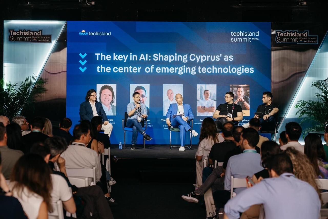 TechIsland Summit 2024 - Mentors' Hub powered by Capacitor Partners
